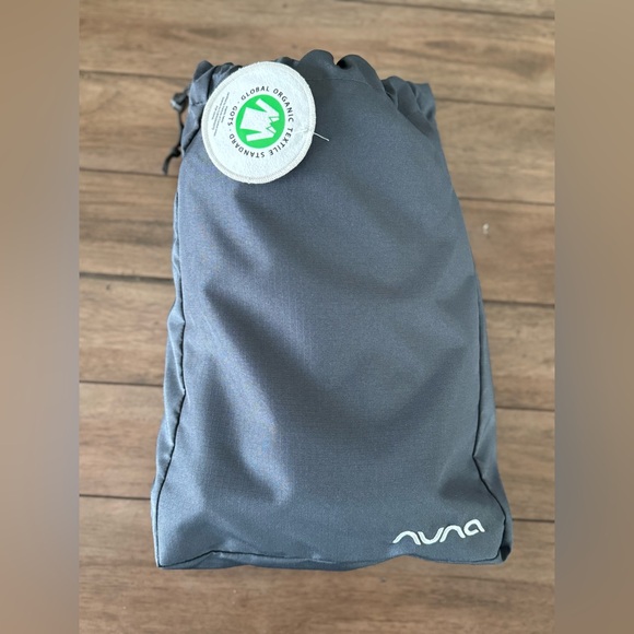 NWT NUNA REVV INFANT CARSEAT INSERTS - Picture 4 of 4